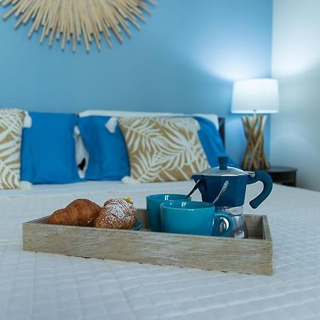 Zara D'Amare A Pesaro 10 Metri Dalla Spiaggia By Yohome מראה חיצוני תמונה